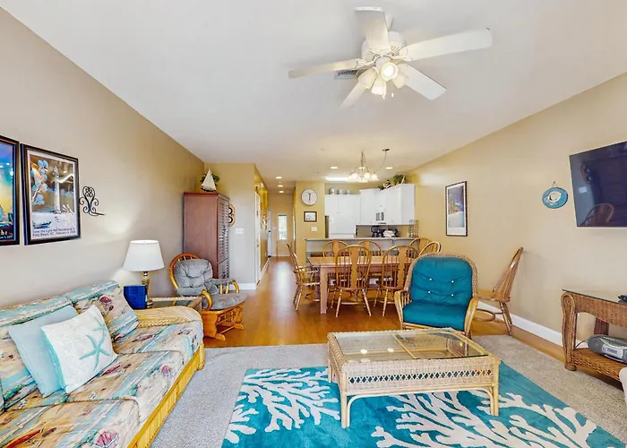 Pier Pointe Villas C102