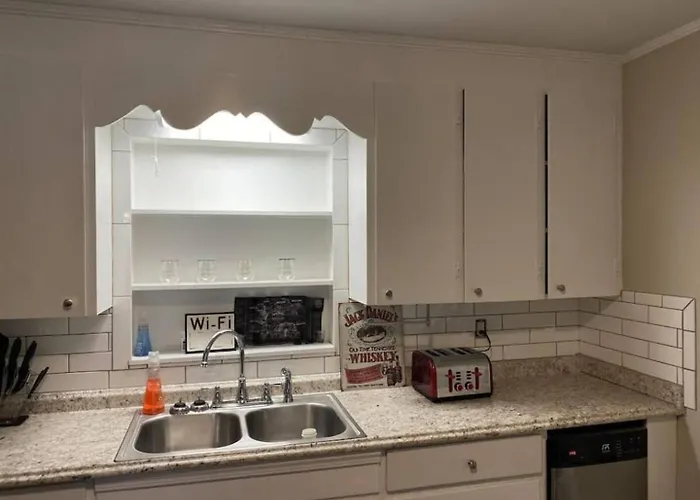 3 Bedroom Cozy Home Minutes From Tims Ford Lake