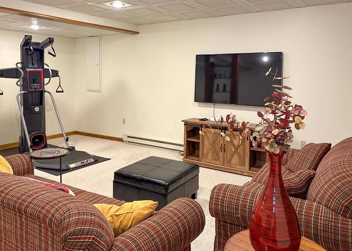 Tannersville Townhome, Near Camelback Mtn!