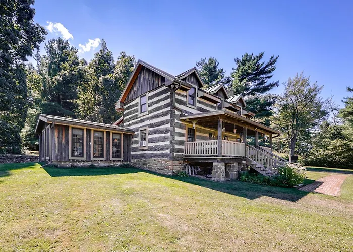 Cabin Vacation Rental ~ 8 Mi To Penn State!