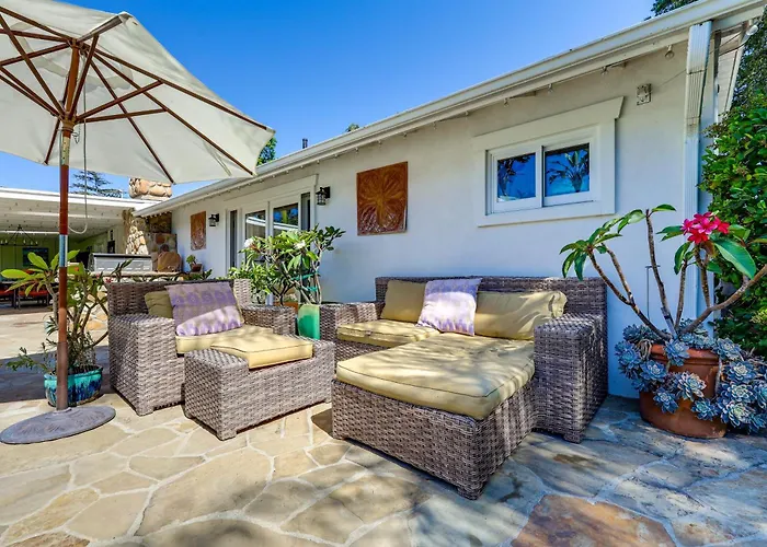 Santa Barbara Vacation Rental W/ Pool & Hot Tub!
