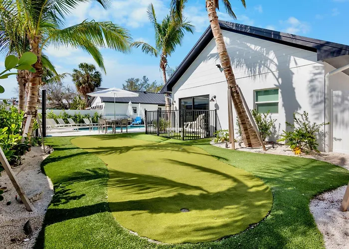 The Retreat At Anna Maria Island Inn
