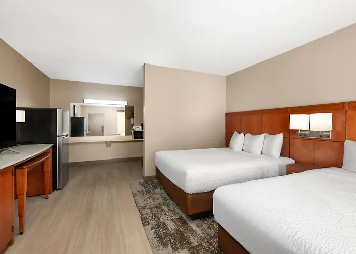 Travelodge By Wyndham Parker