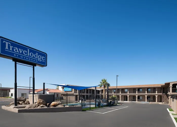 Travelodge By Wyndham Parker