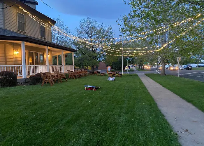 The Currier Inn
