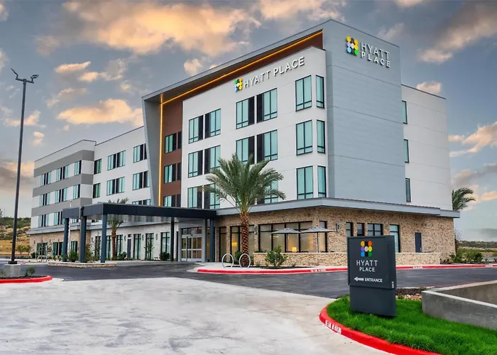 Hyatt Place Eagle Pass