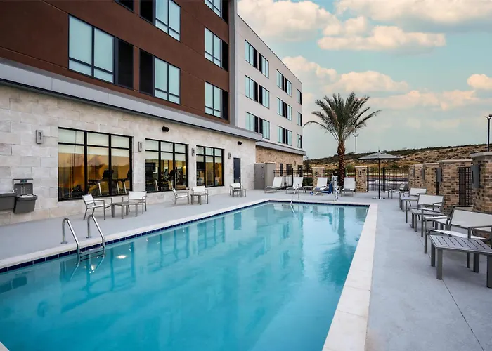 Hyatt Place Eagle Pass