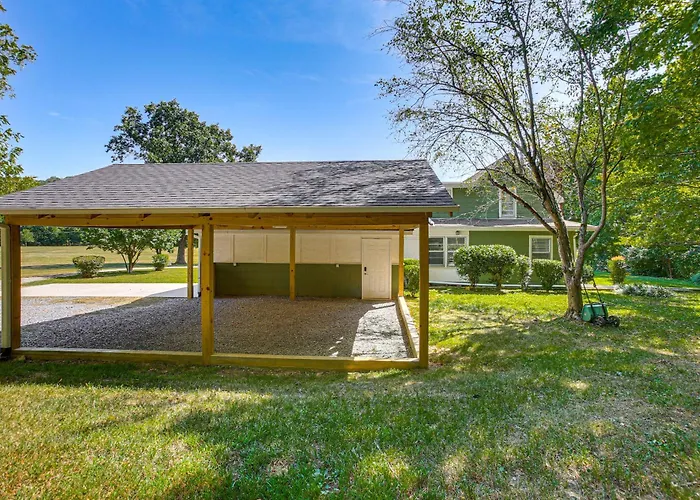 4 Mi To Dtwn: Goodlettsville Getaway W/ Yard