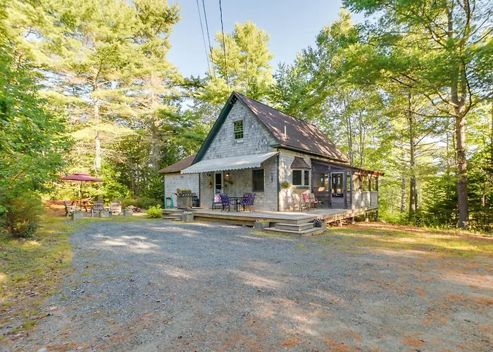 17 Mi To Acadia: Cottage Near Dtwn Ellsworth!