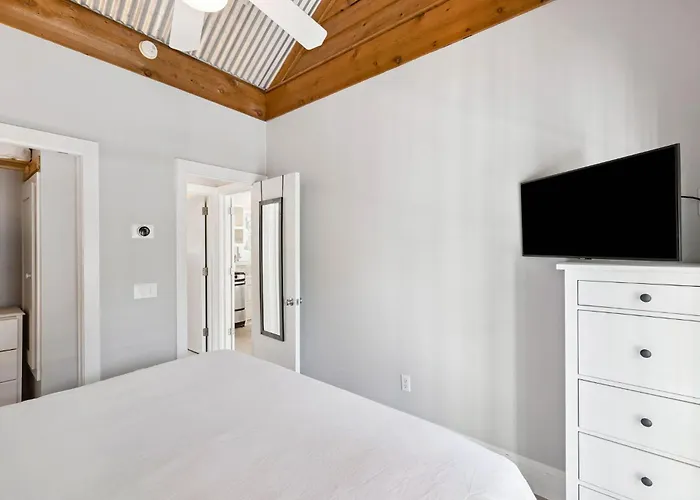 90 N Cartagena Carriage House By 30A Escapes