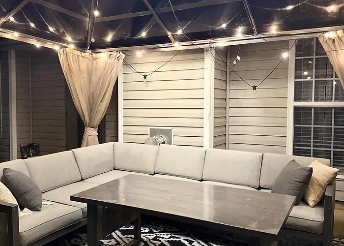 Queen City Family-Friendly Entire House, Charlotte