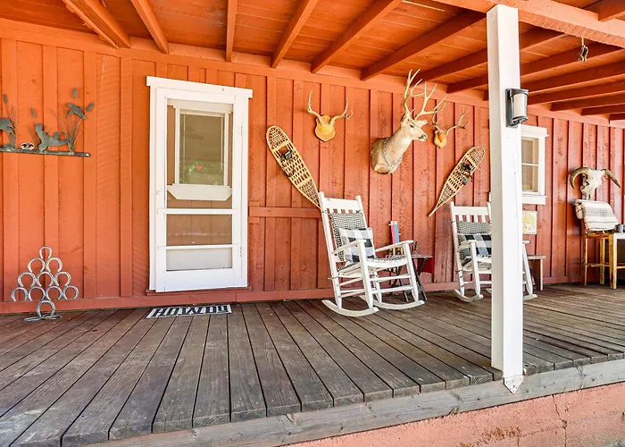 < 2 Mi To Trinity Lake: Norcal Getaway W/ Bbq