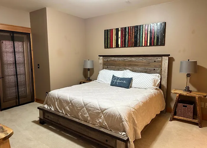 Coeur D Alene Riverstone Retreat