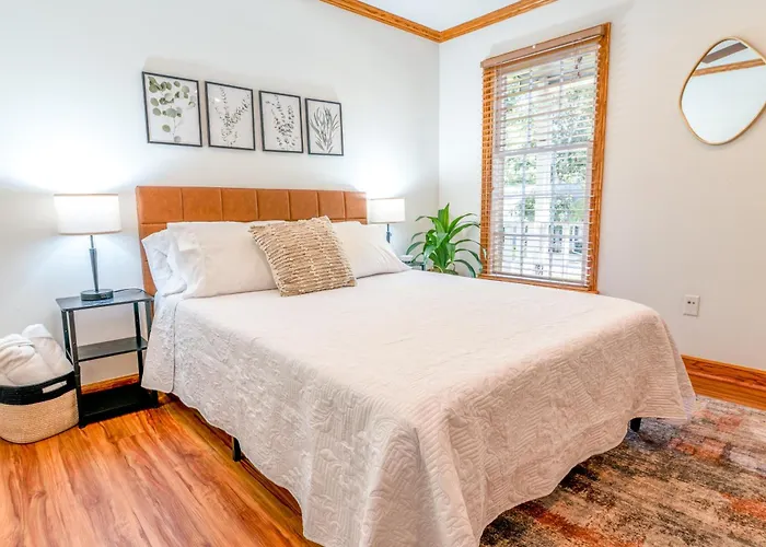 4 Beds ,King Bed, Tvs, Kids Essentials, Office, Grill, Crib, In Bond Park ,Pnc Arena