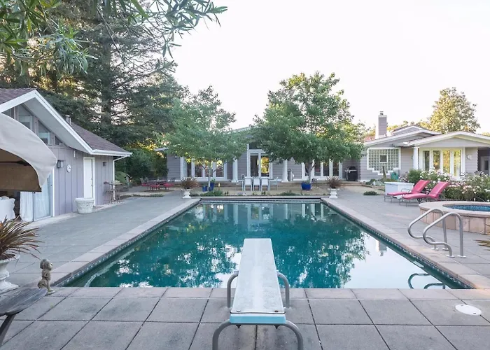 Wine Country Retreat Zinfandel Lane Villa