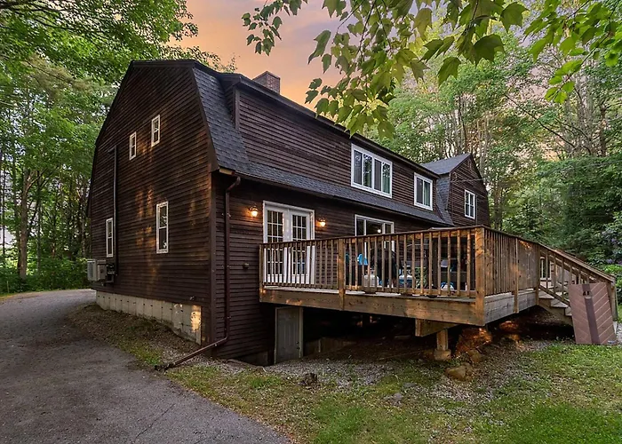 Kennebunkport House - Walk To Dock Square!
