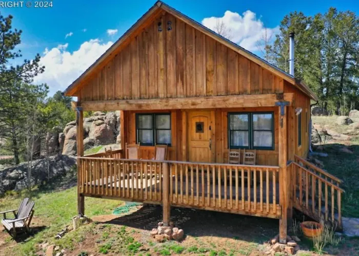 Phantom Canyon Resort
