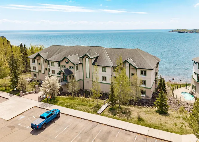 Majestic Lake Views 1Br King Suite And Heated Pools