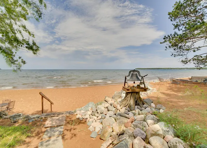 Private Beach! Year