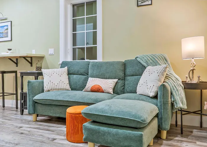Secluded Bungalow Near Acadia And Bar Harbor -Private- Pet Friendly