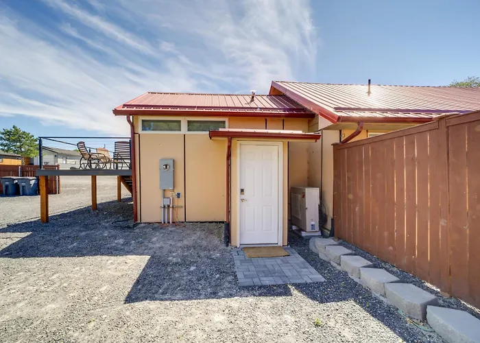 Steps To Soap Lake: Studio Stay W/ Patio!