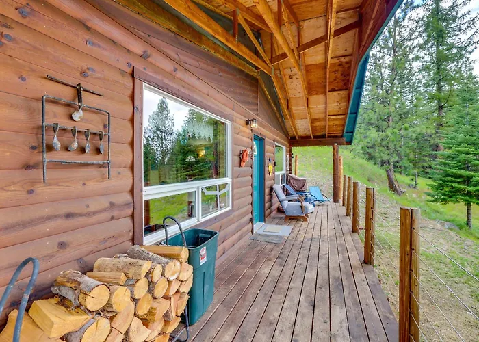 Pet-Friendly Cabin On 10 Acres In Joseph: Private!