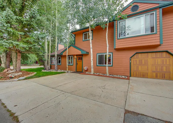 Walk To Ski Shuttle: Dtwn Frisco Gem W/ Fireplace!