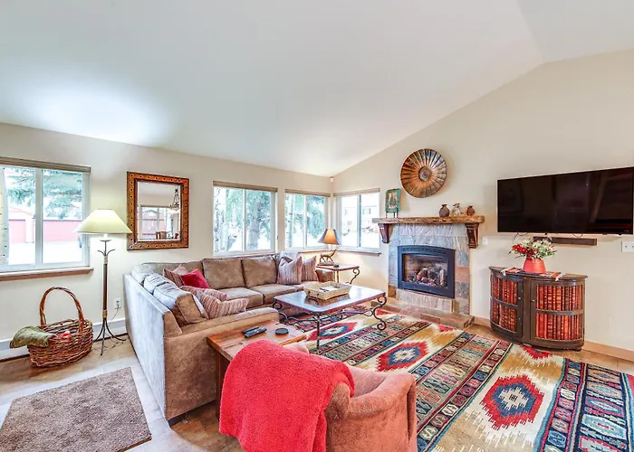 Walk To Ski Shuttle: Dtwn Frisco Gem W/ Fireplace!