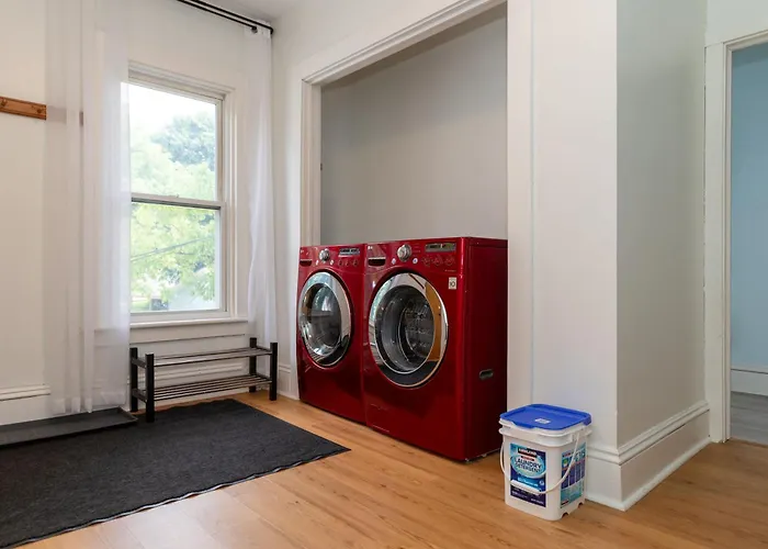 Charming & Newly Renovated 2Br In St Albans