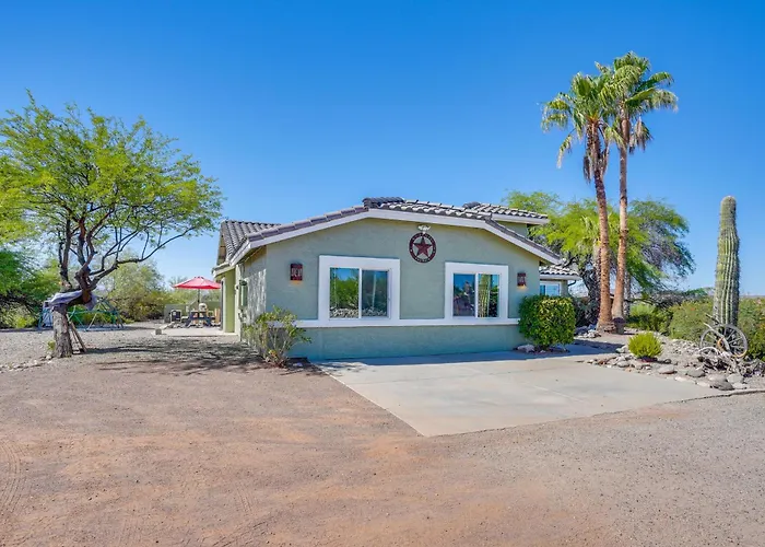 Backyard Oasis & Hot Tub: Mtn-View Wickenburg Home