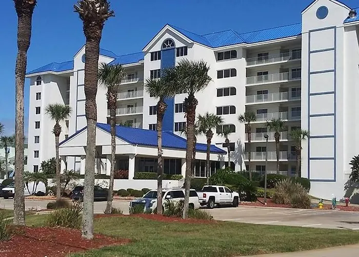 Serene 2Br Oceanfront Condo With Balcony, Florida