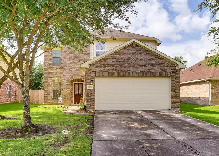 Fish & Hike: Pet-Friendly Humble Home W/ Yard