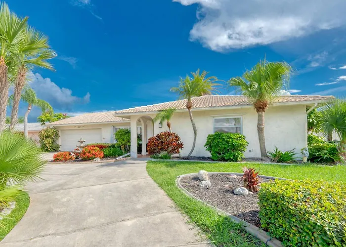 Waterfront Gulf Getaway