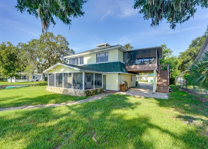 Dora Canal Views & Shared Dock: Apt In Tavares!