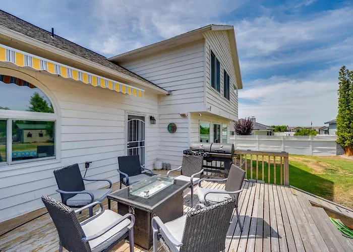 Private Hot Tub: Home Near Moses Lake Access