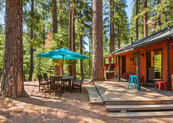 Incline Bliss Dreamy Pet Friendly Escape