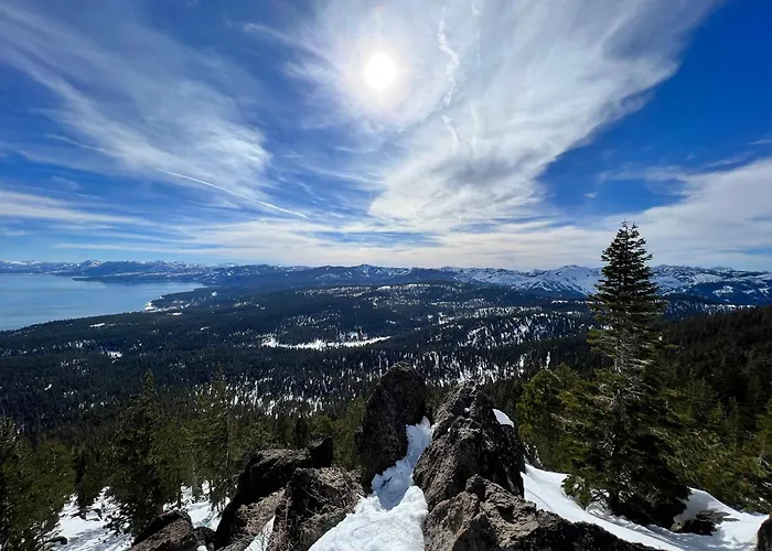 North Lake Tahoe Alpine Retreat 5 Min To Skiing