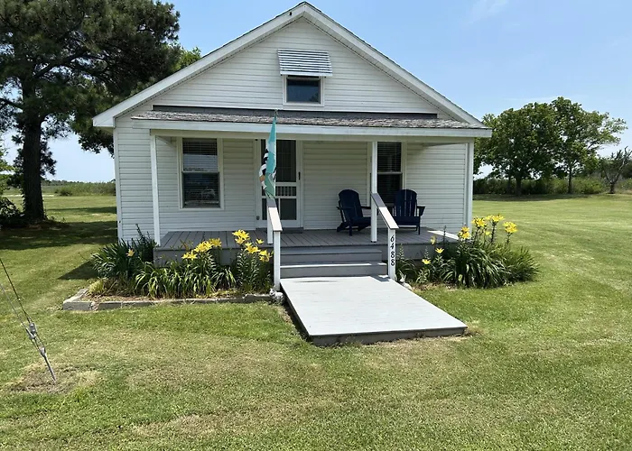 Oyster Cottage In Historic Fishing Village