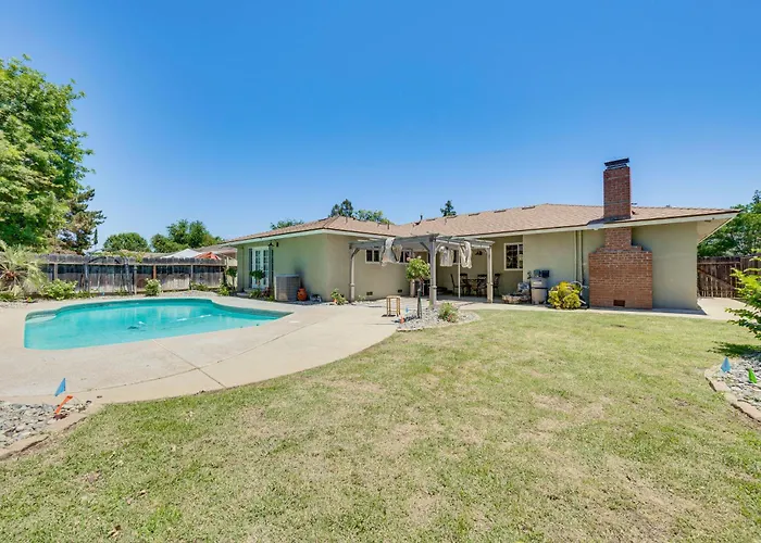 Shop, Hike & Explore: Fresno Home W/ Private Pool!