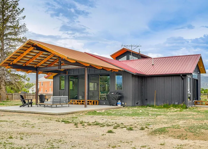 Salida Ranch Home W/ Mountain Views!