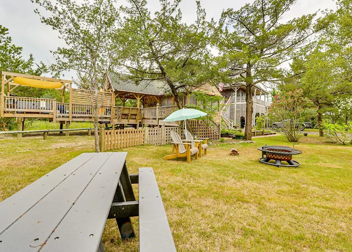 Hot Tub Haven: Creekside Cabin In Frisco!