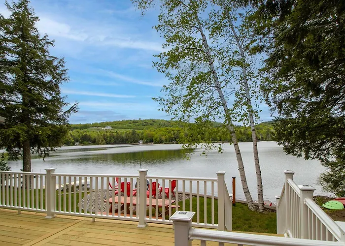 Lakefront Home W/ Seasonal Dock In Limerick!