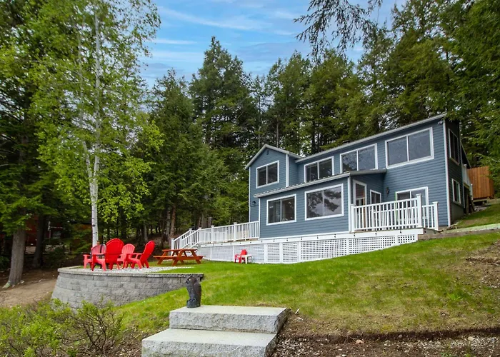 Lakefront Home W/ Seasonal Dock In Limerick!