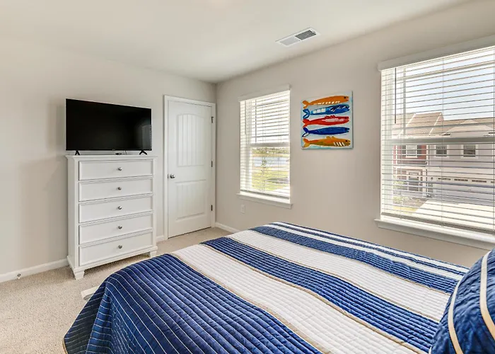 Modern Millville Home: 5 Mi To Beach & Boardwalk!