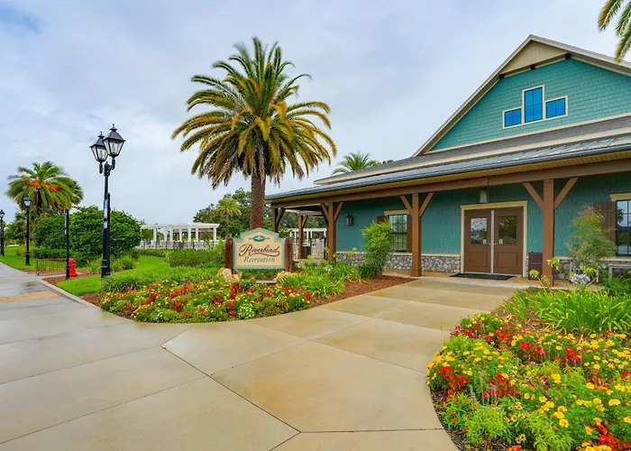 Walk To Community Perks: Home In The Villages