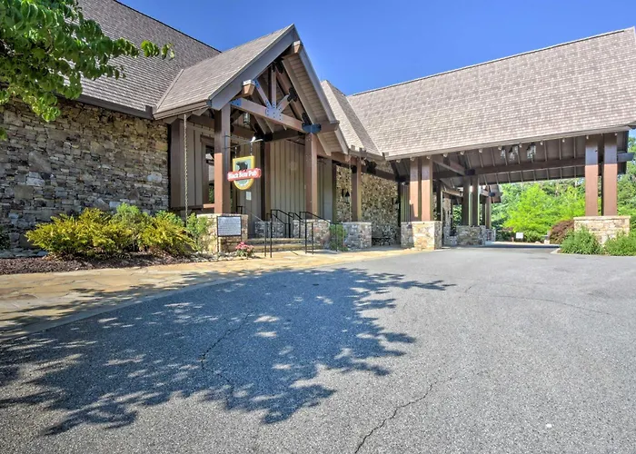 Lake & Golf Course Views: Big Canoe Home W/ Deck!