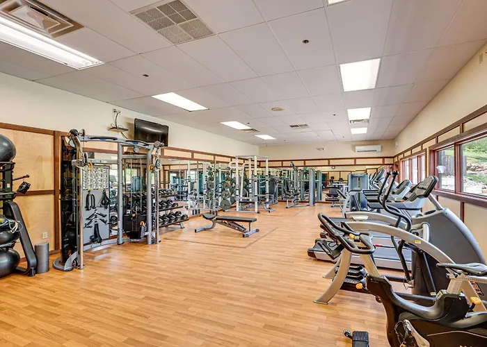Mountain Resort Condo With King Bed Suite