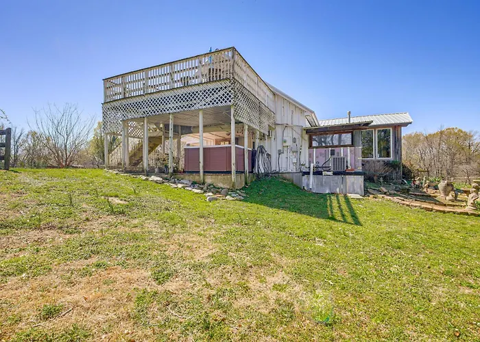 Peaceful Countryside Escape In Covington!