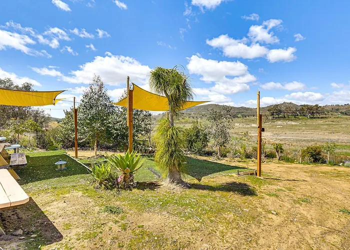 Near Ramona Wineries: Mtn-View Haven W/ Large Yard