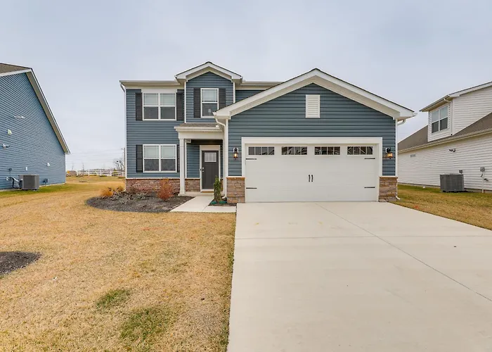 6 Mi To Bethany Beach: Family Home W/ Pool Access!